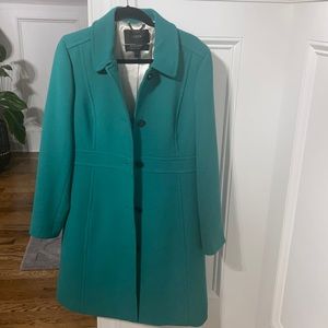 Classic lady day coat lined double cloth. Brand new never worn. Purchased online